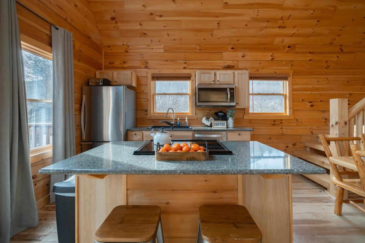 Family Friendly ~ Hocking Hills Cabin ~ Close To Caves, W/Wifi South Bloomingville Ngoại thất bức ảnh