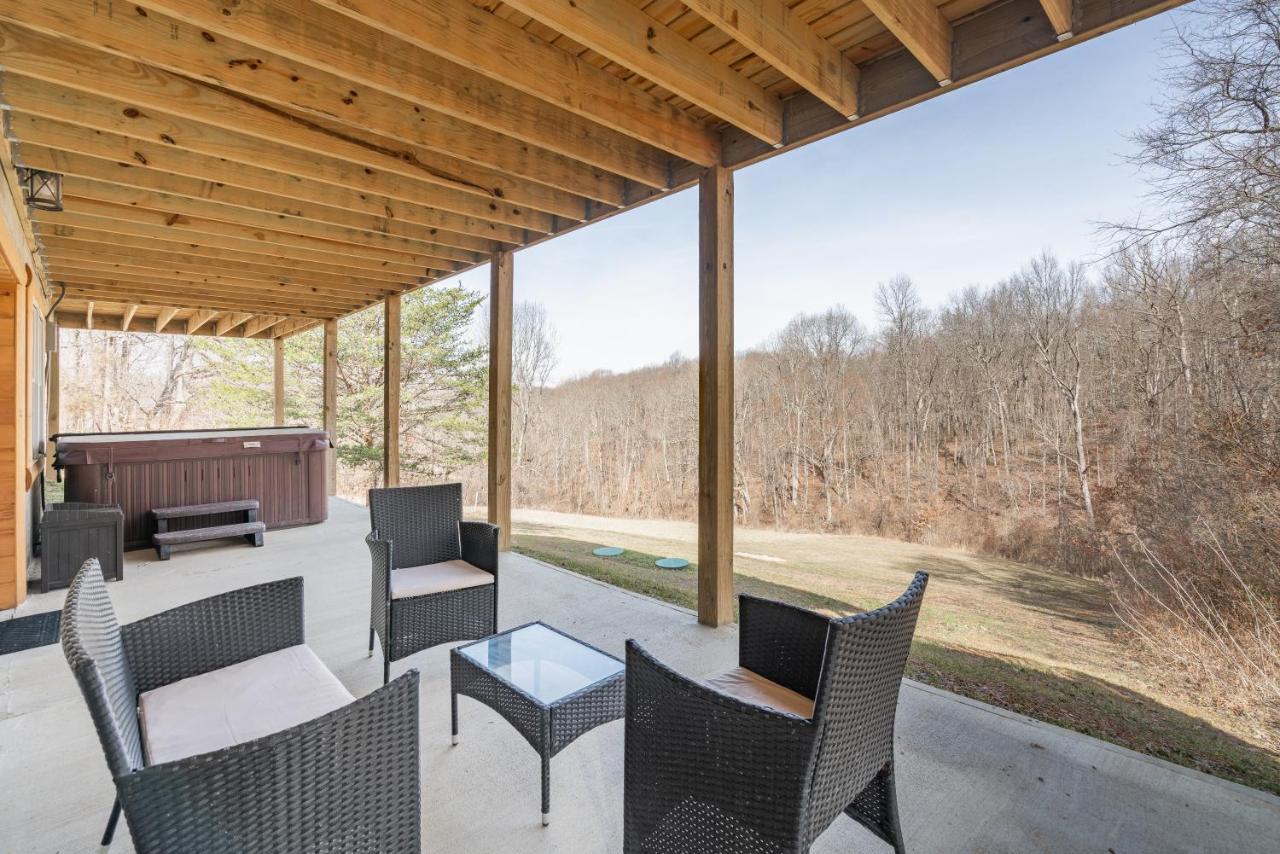 Family Friendly ~ Hocking Hills Cabin ~ Close To Caves, W/Wifi South Bloomingville Ngoại thất bức ảnh